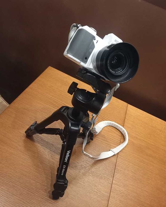 Aparat Nikon 1 V2 + akcesoria