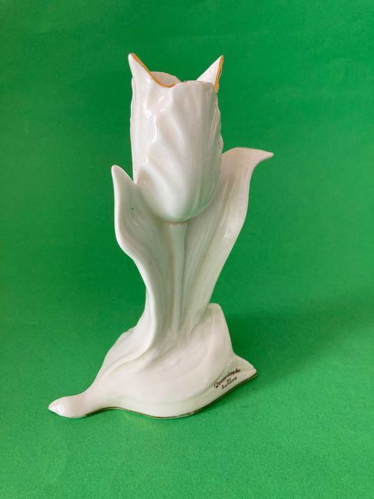 Jarra em porcelana Tulipa da Vista Alegre Antiga