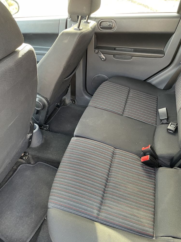 Mitsubishi colt 1.1 123mil km