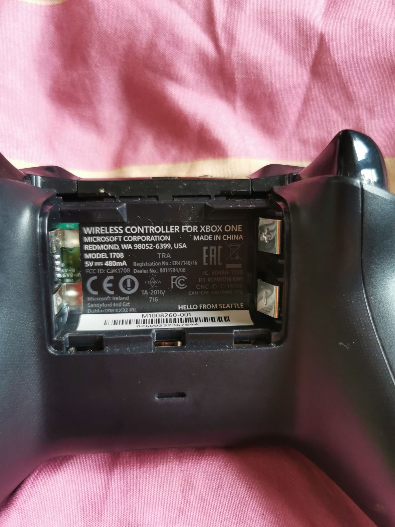 Pad bezprzewodowy Xbox One Series X model 1708 Bluetooth