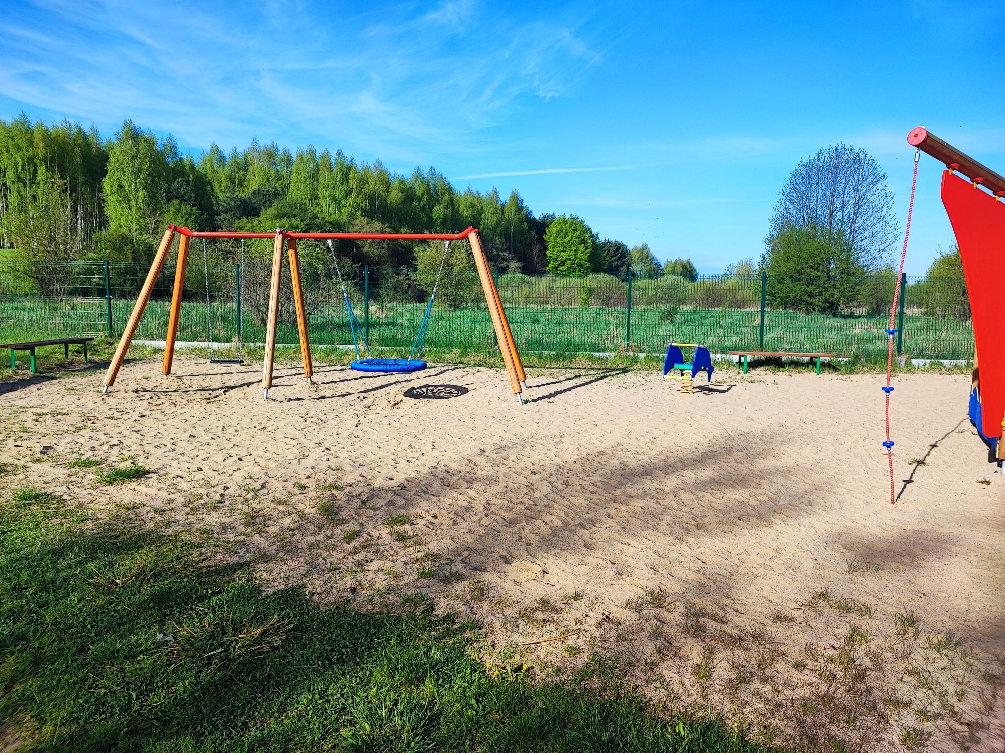 Domki nad jeziorem#działka z linią brzegową # pomost # sauna#jacuzzi