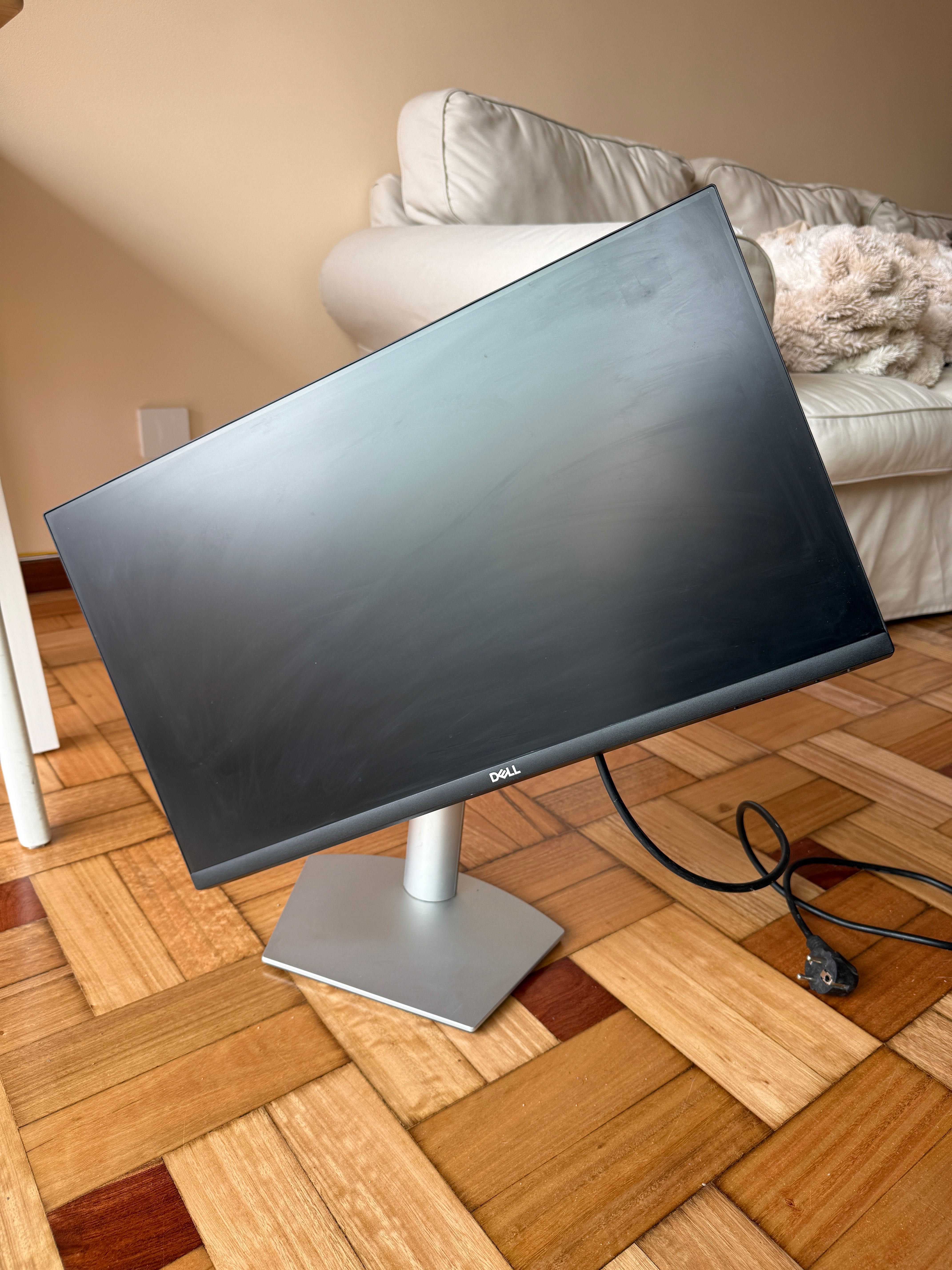 Monitor Dell S2422HZ 24” FHD IPS com Câmera Pop-up e Áudio - como novo