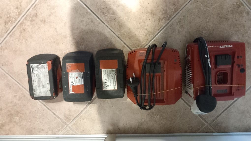 Ładowarka akumulator HILTI