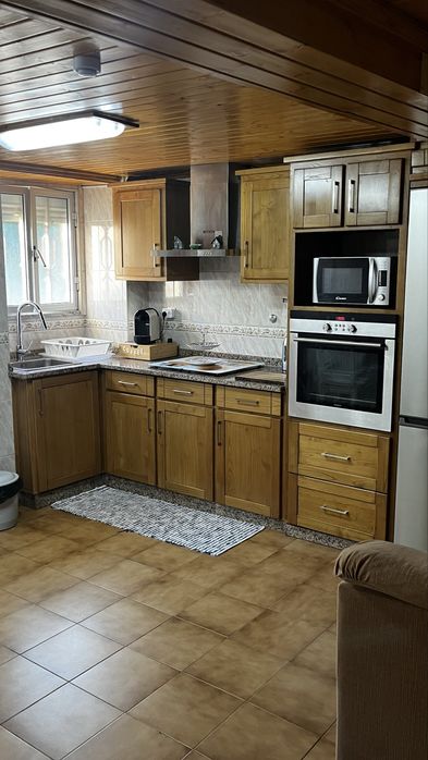 Vivenda T4 para venda Pomares/Arganil