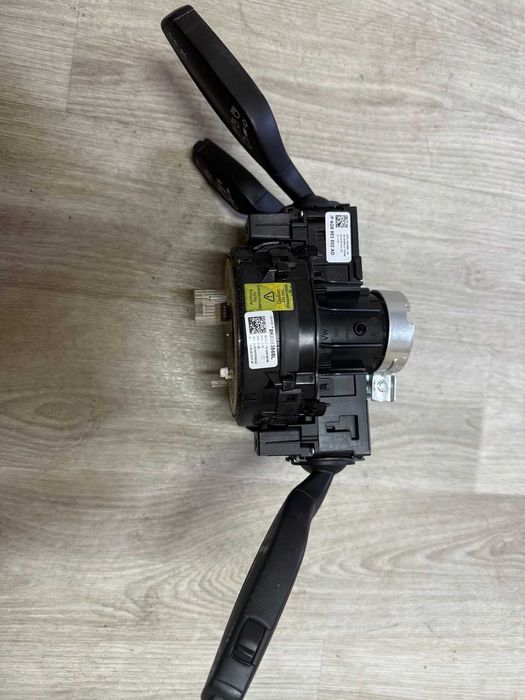 Підрульовий перемикач шлейф на Audi Ауди Q5 q5 Кью 5 кю 5 2009-2017