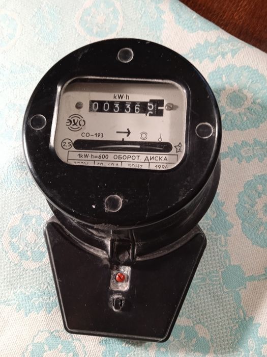 Счетчик 'єлектрический однофазн б.у.ый