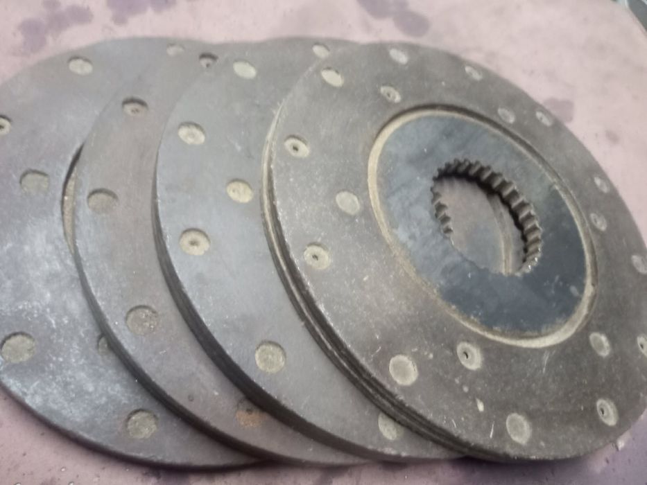 Części do ciągnika imt 579