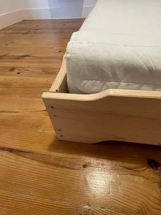 Cama de Chão / Tatami – Casal 140 cm (1 ano de uso)