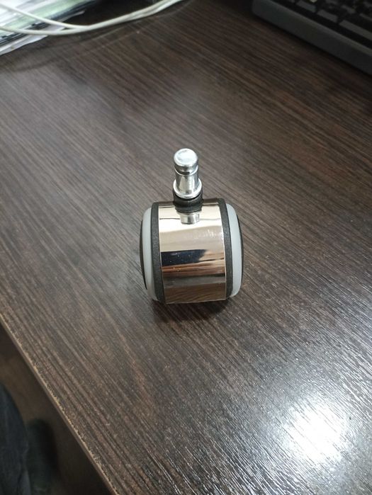 Комплект роликів з хромованою накладкою для крісел Kulik System