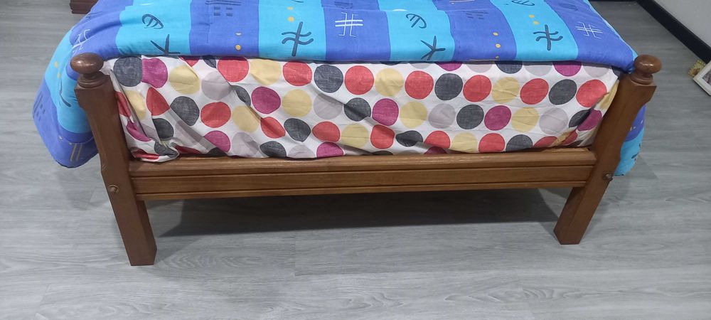 Mobilia de quarto completa