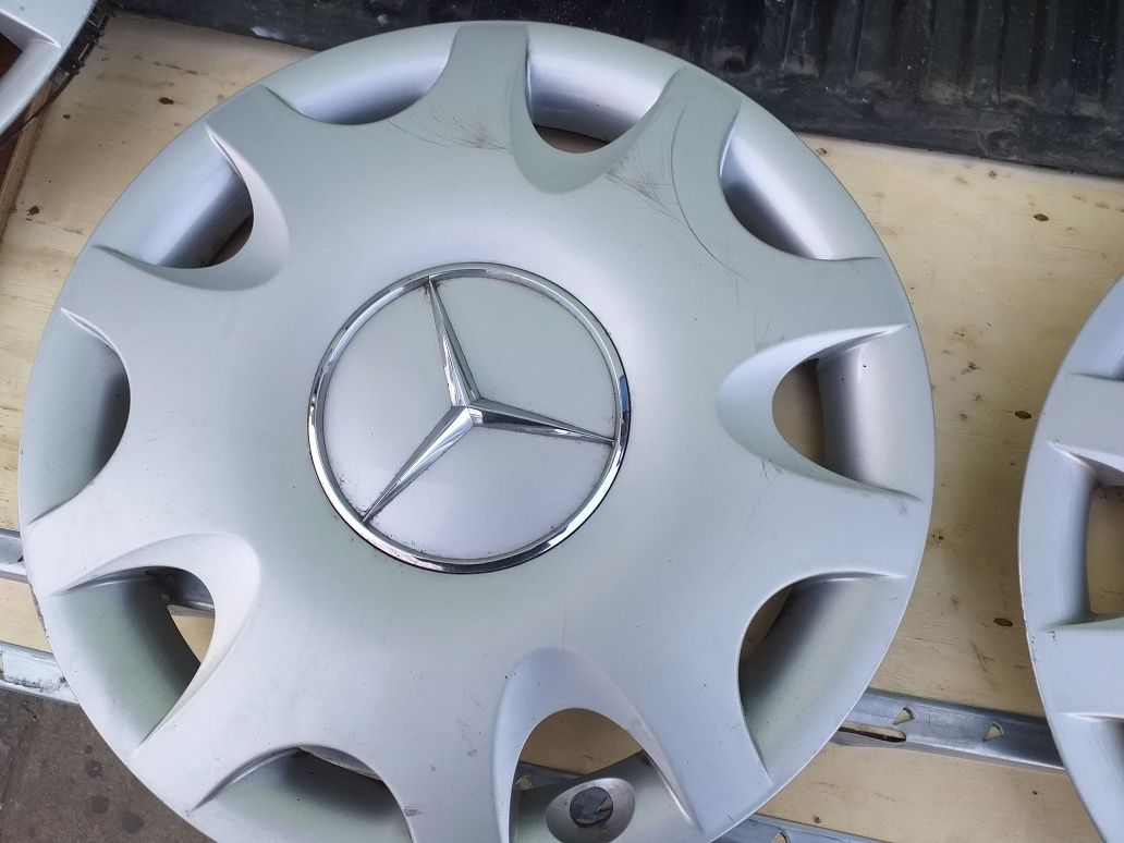 Mercedes kołpaki 15-tki 30zł szt,