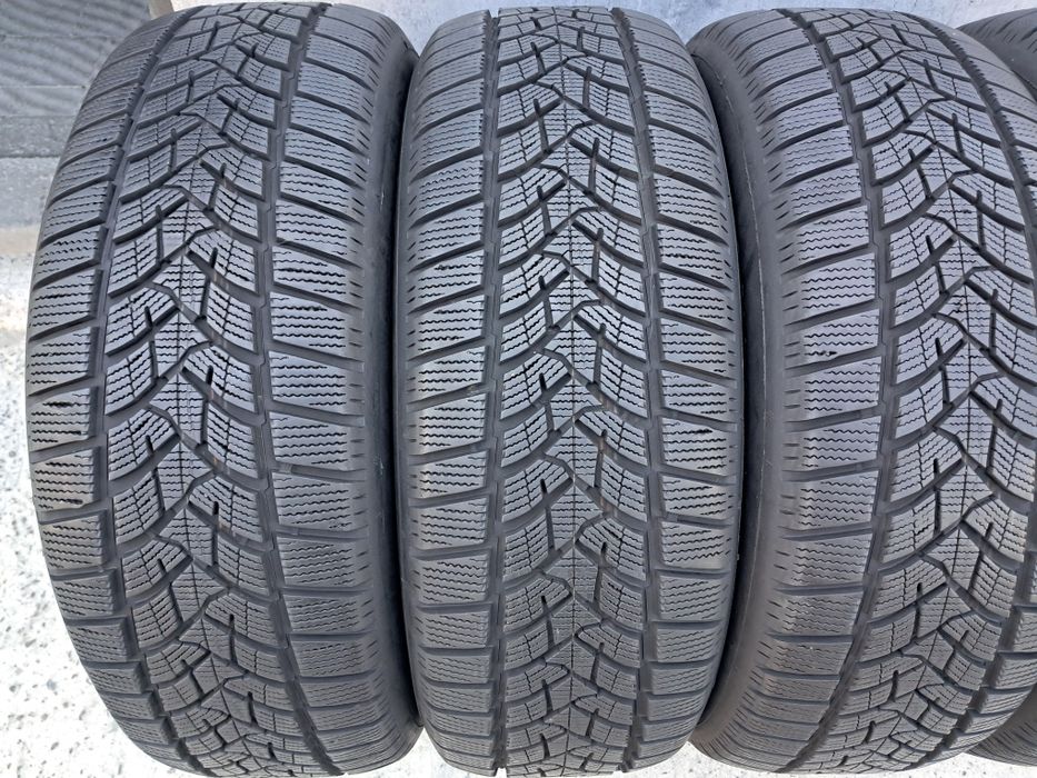 Резина зимова, 235/60 R18 Dunlop Wintersport 5 SUV (арт. 14626)