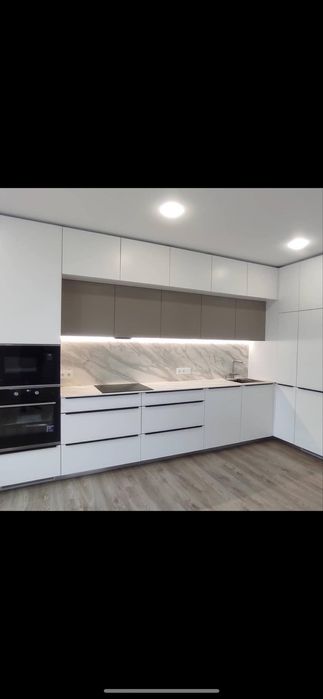 Кухні Шафи на замовлення