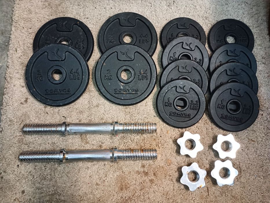 Conjunto de Halteres 20k marca DOMYOS com caixa.
Perfeito estado