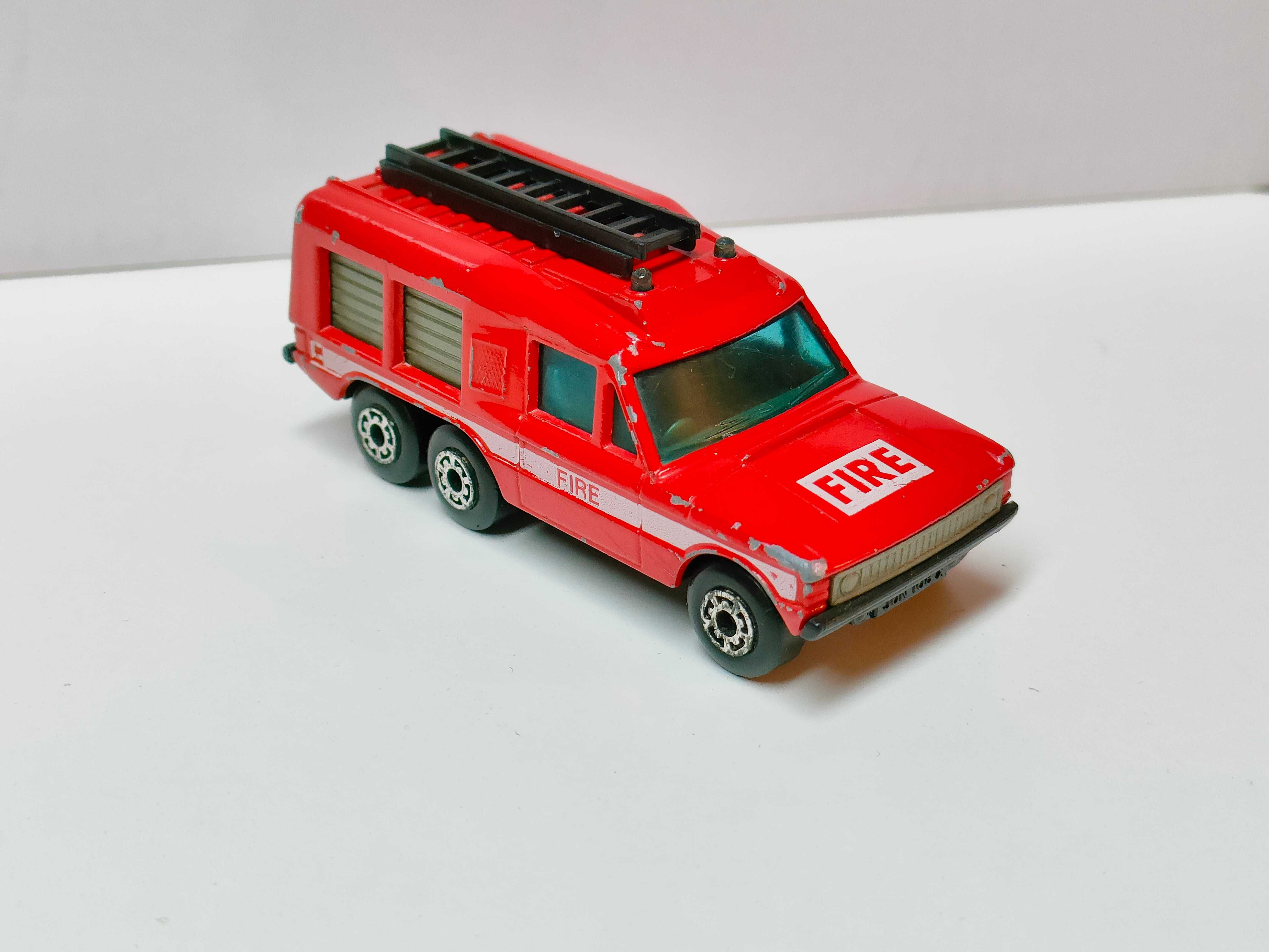 Matchbox Carmichael Commando Fire Superfast Lesney.