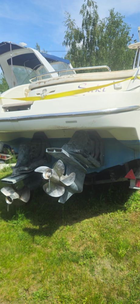 Kadlub lodzi motorowej Cranchi CSL 28