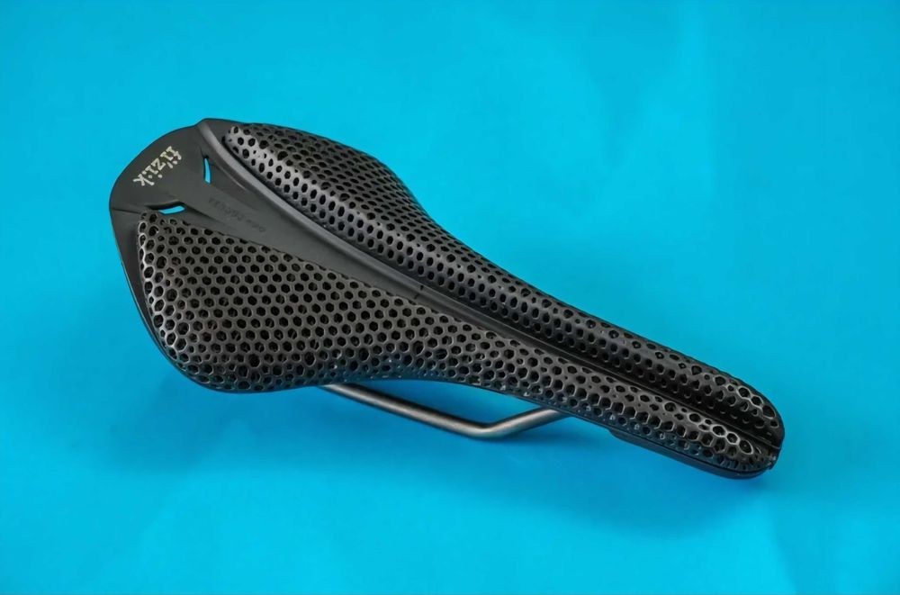 Selim 3D Fizzik Antares versus Evo adaptative R3