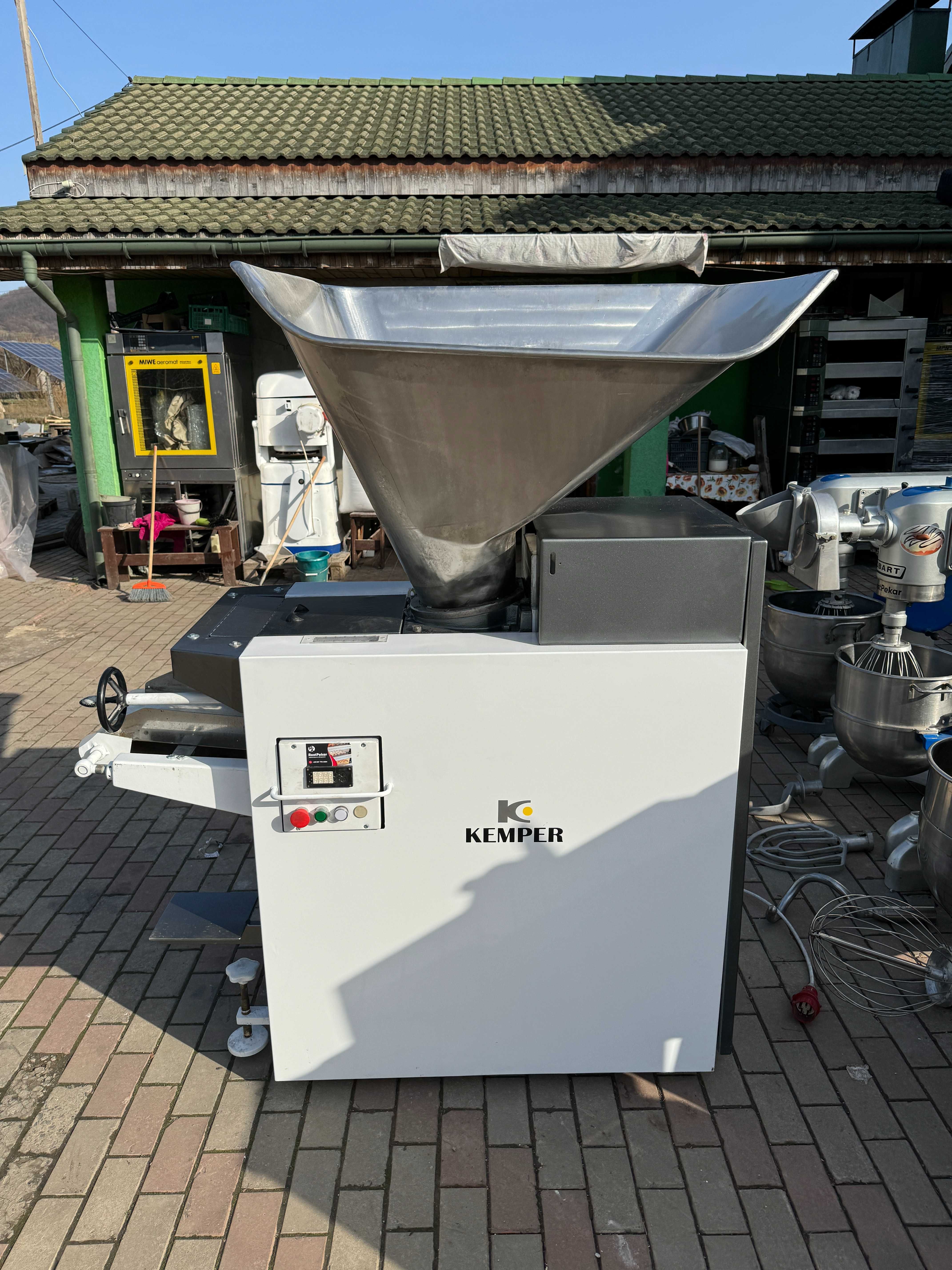Тестоделитель Тестораздельная машина от 120 грамм Kemper Imperator