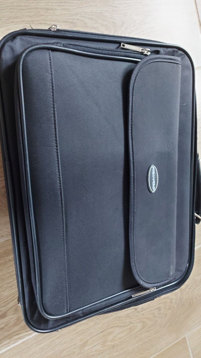 Pojemna torba na laptopa