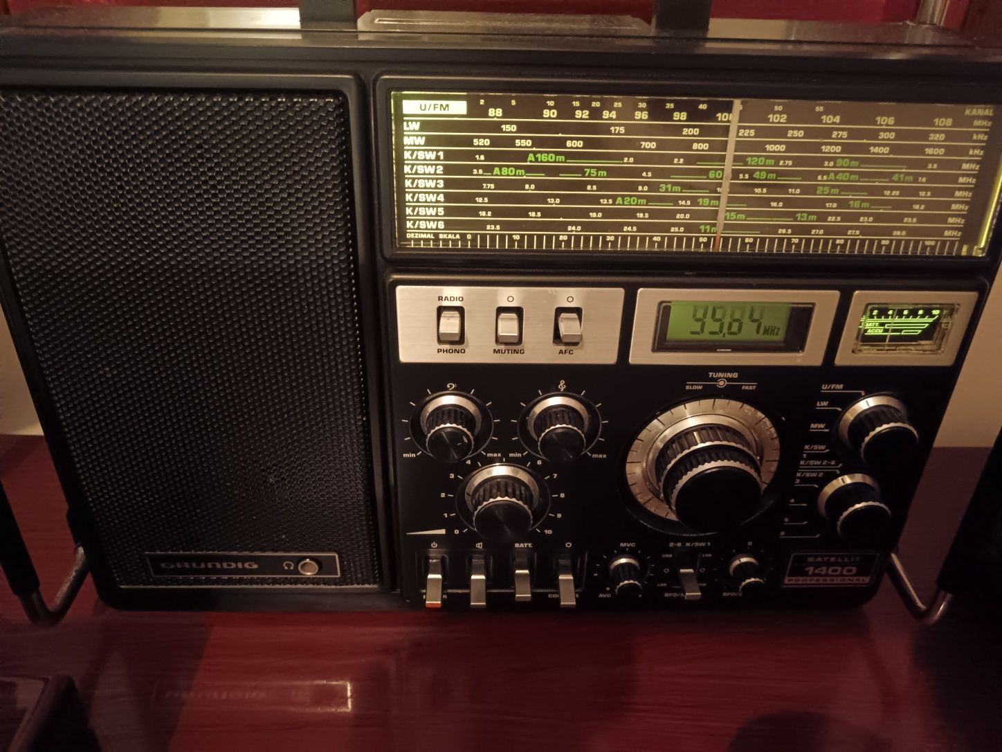 Grundig satélit 1400 professional