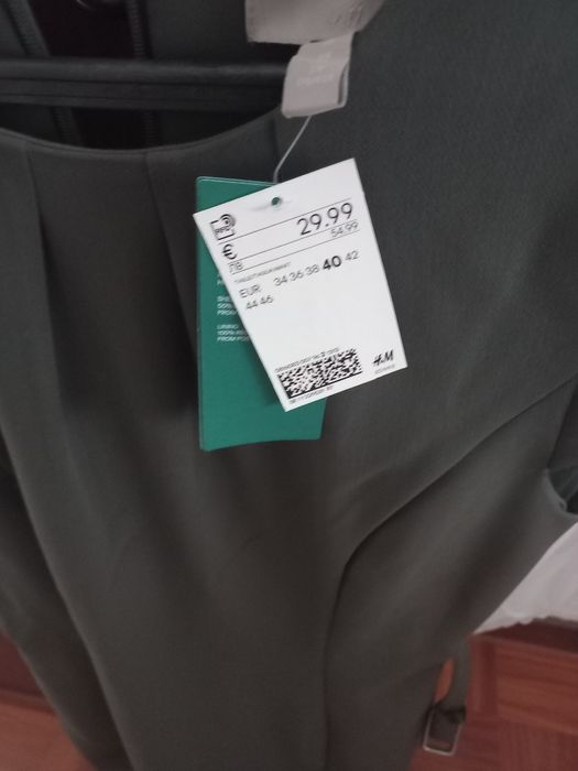 Vestido formal verde caqui