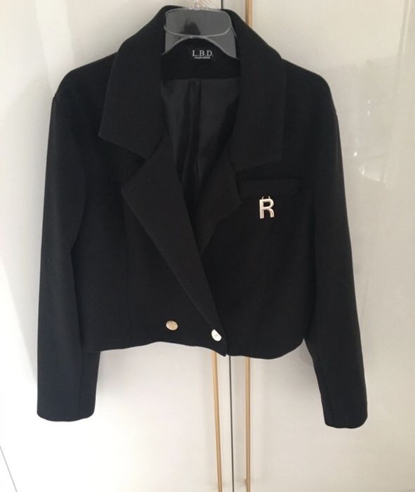 Marynarka żakiet czarna złote guziki