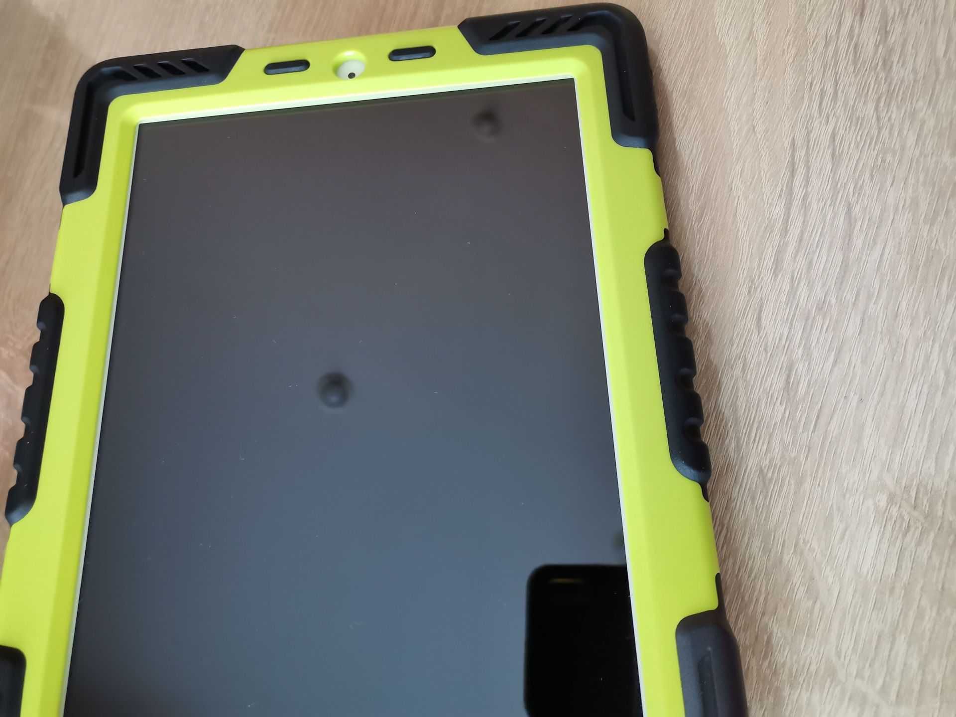 Apple ipad 3 MD330LL/A 64gb Wi-Fi