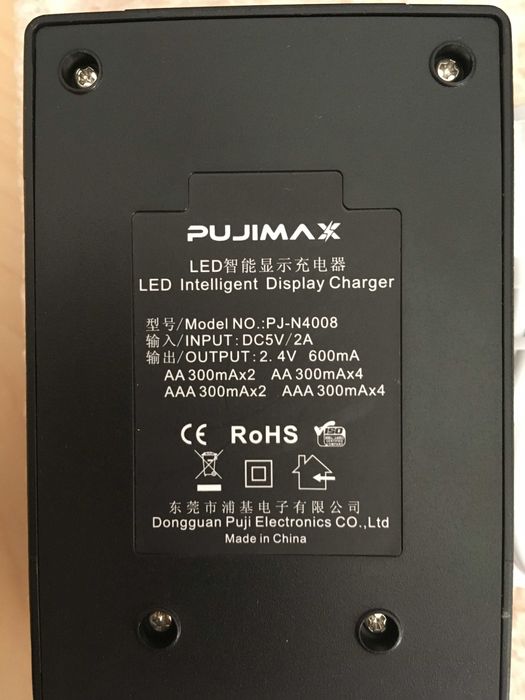 Carregador de pilhas recarregáveis USB com indicador led