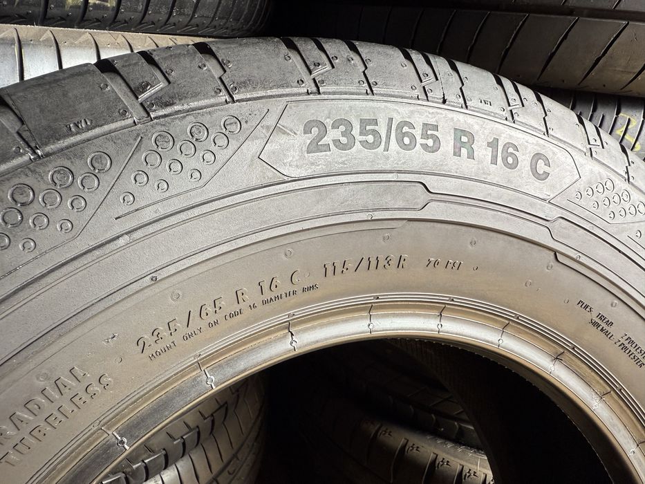 Літні шини 235/65 R16C Continental ContiVanContact 200 4шт. 7мм