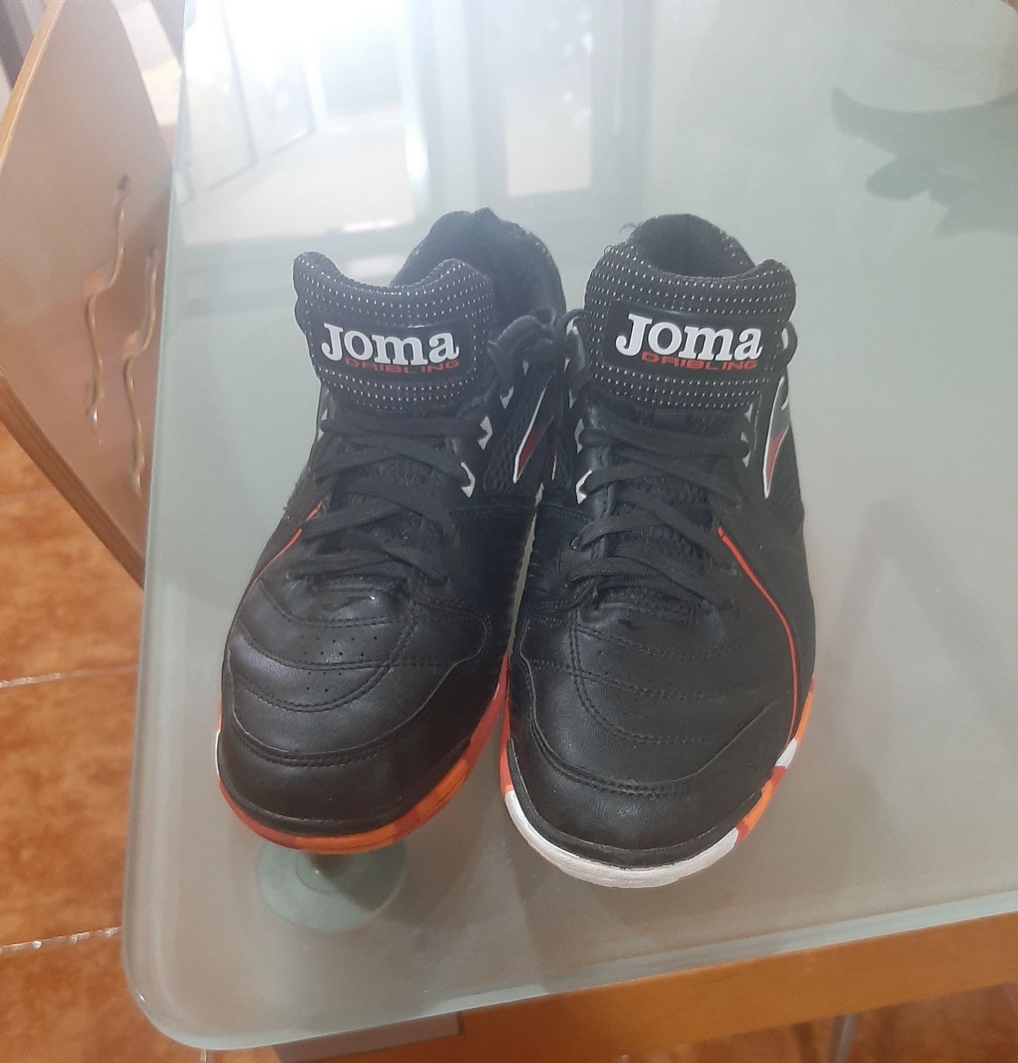 Sapatilhas futsal marca Joma  como novas usadas 2 vezes