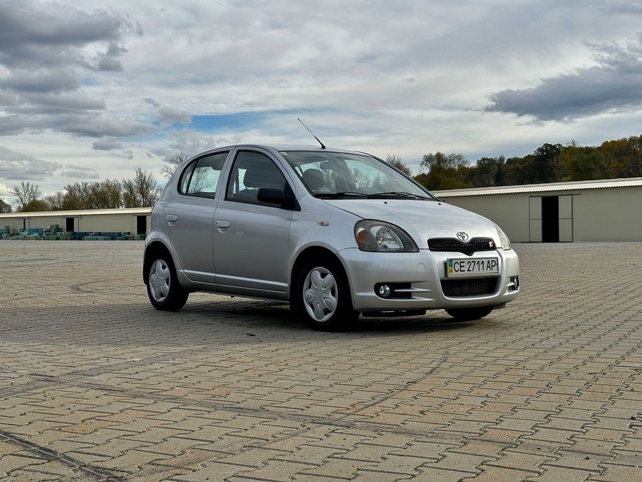 2001 Toyota Yaris