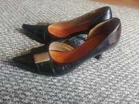 Buty na obcasie r.36