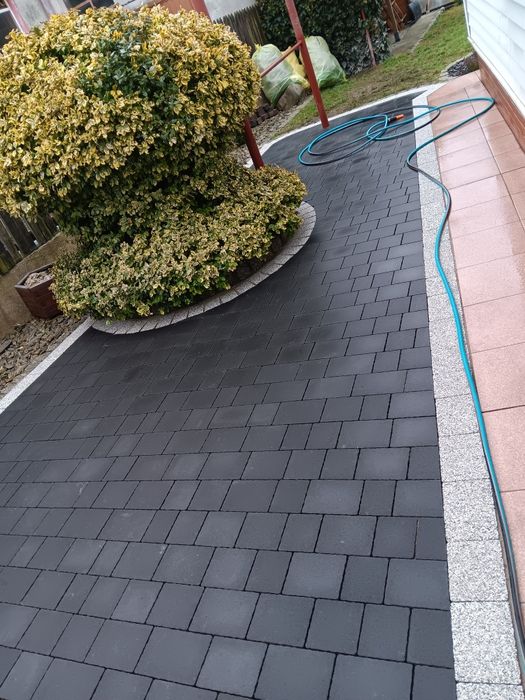 Kompleksowe usługi brukarskie, Układanie kostki