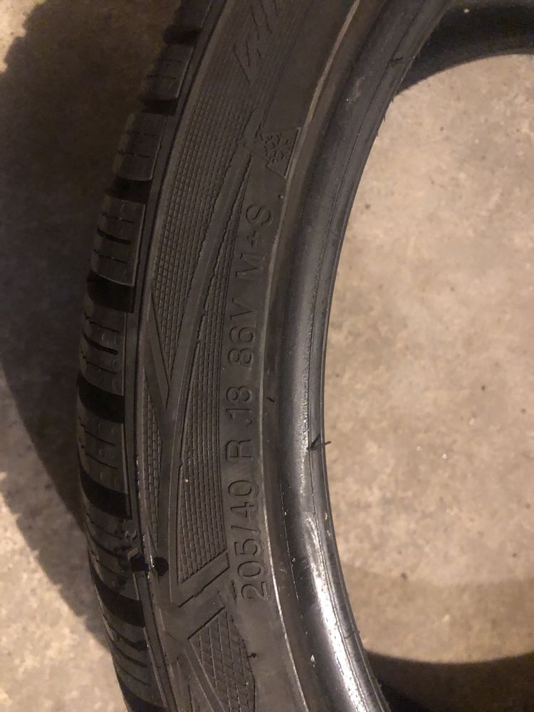 2 opony zimowe Vredestein Wintrac Pro 205/40R18