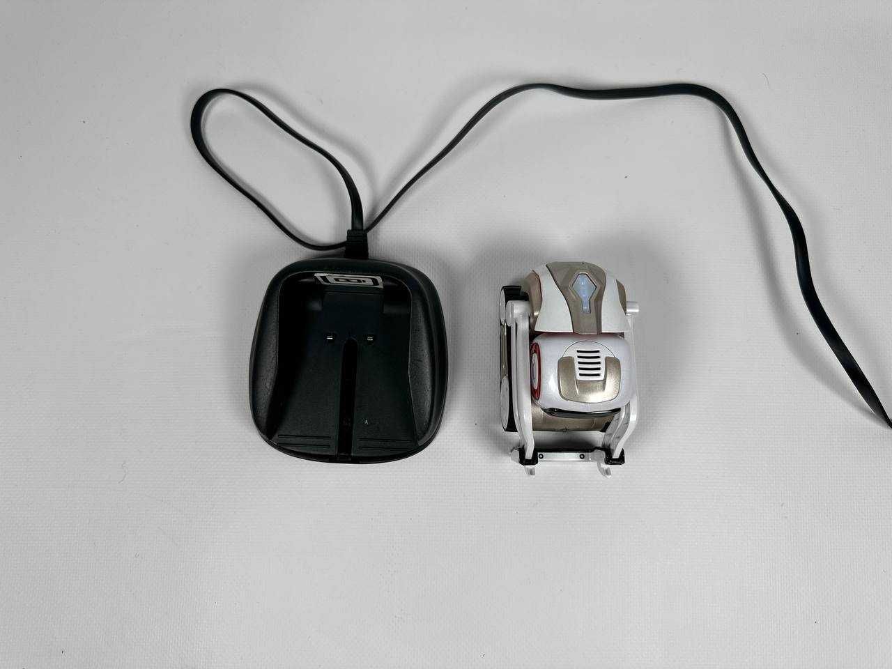 Інтерактивний робот Anki Cozmo Robot 300-00046