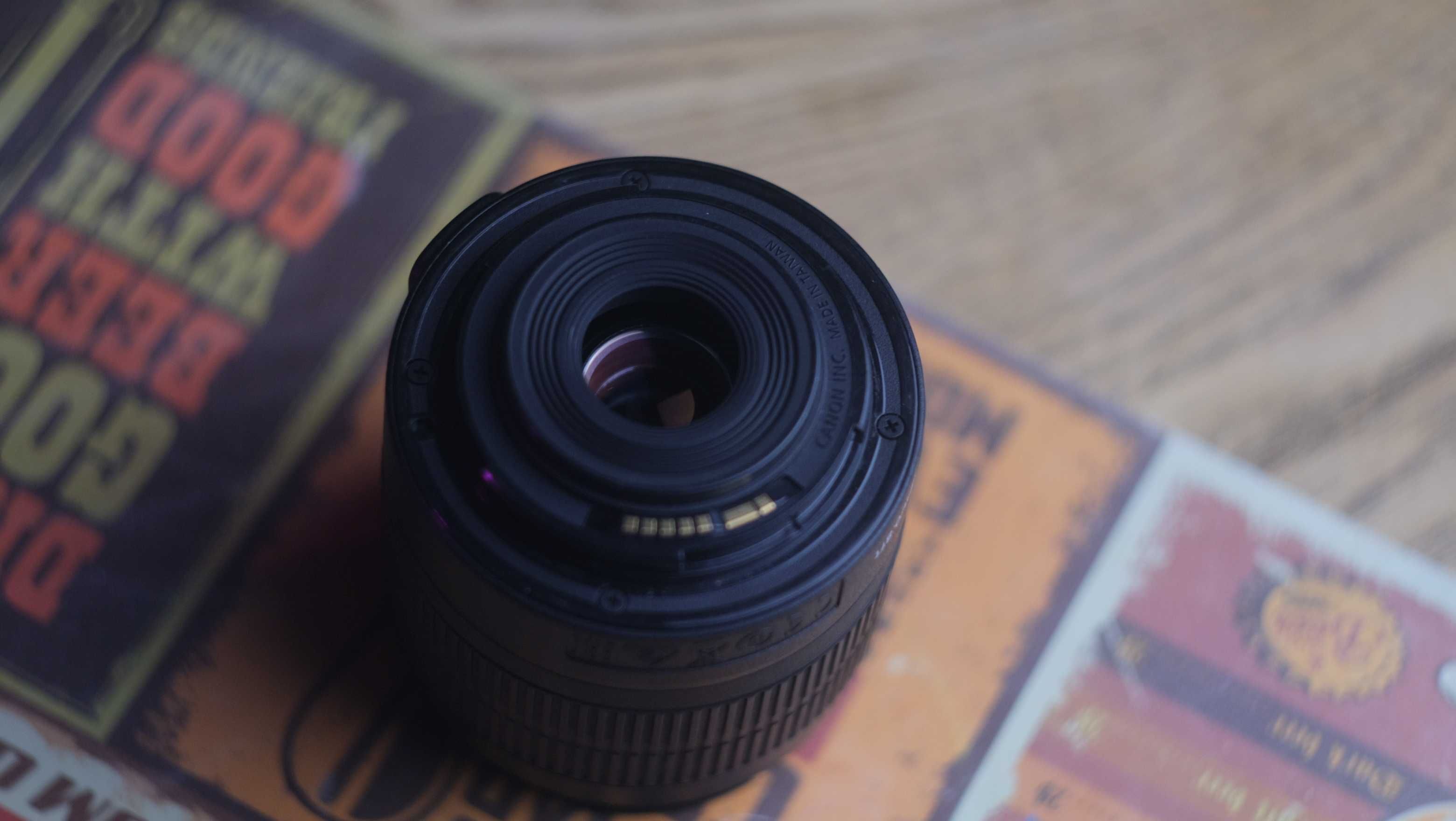 Aparat Canon EOS200D