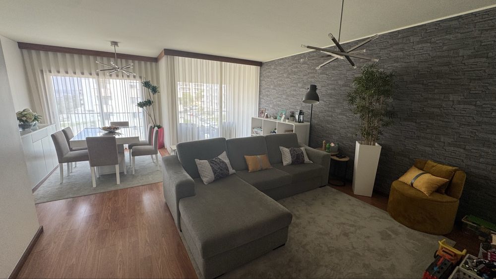T3 Premium Penafiel Centro | Mobilado | Piscina