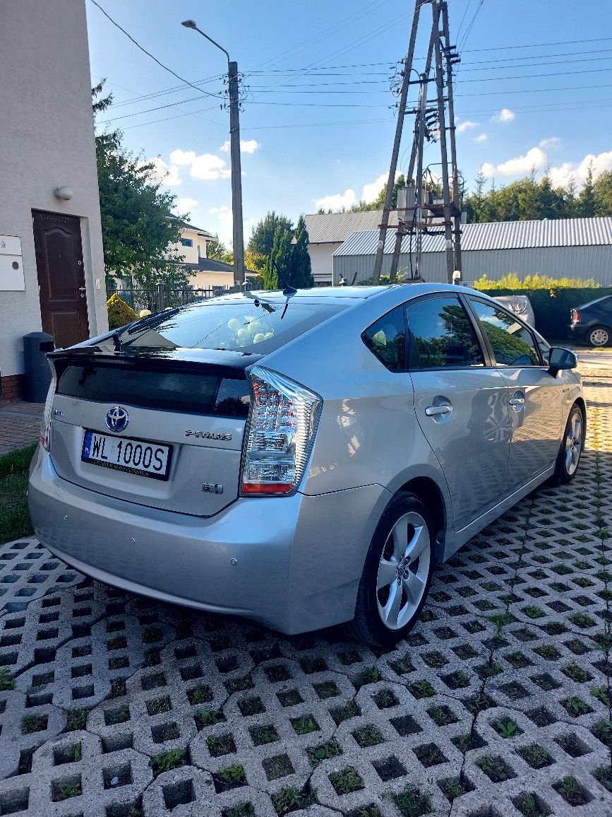 Toyota Prius III + LPG hybryda bdb