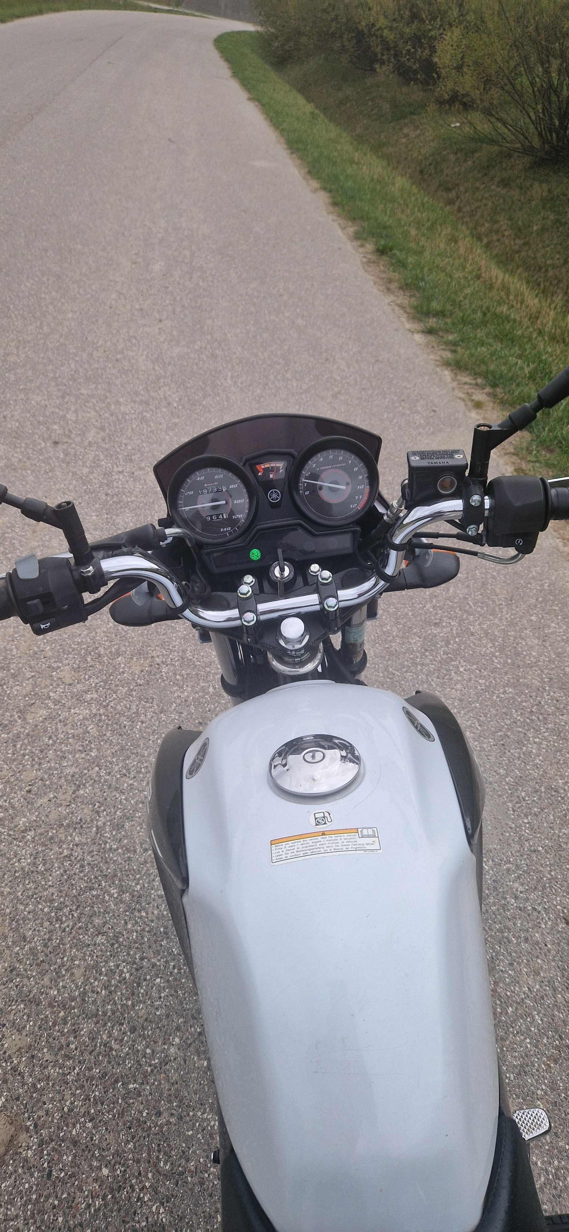 YAMAHA YBR 125, 2015r