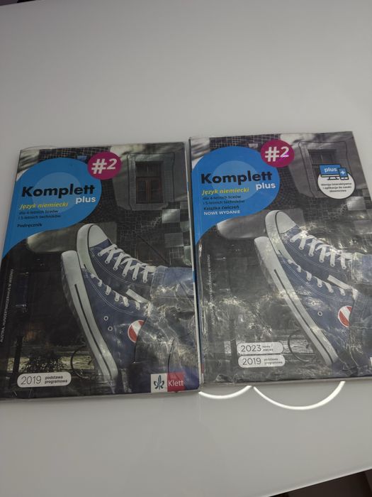 Komplett plus 2 niemiecki podrecznik cwiczenia