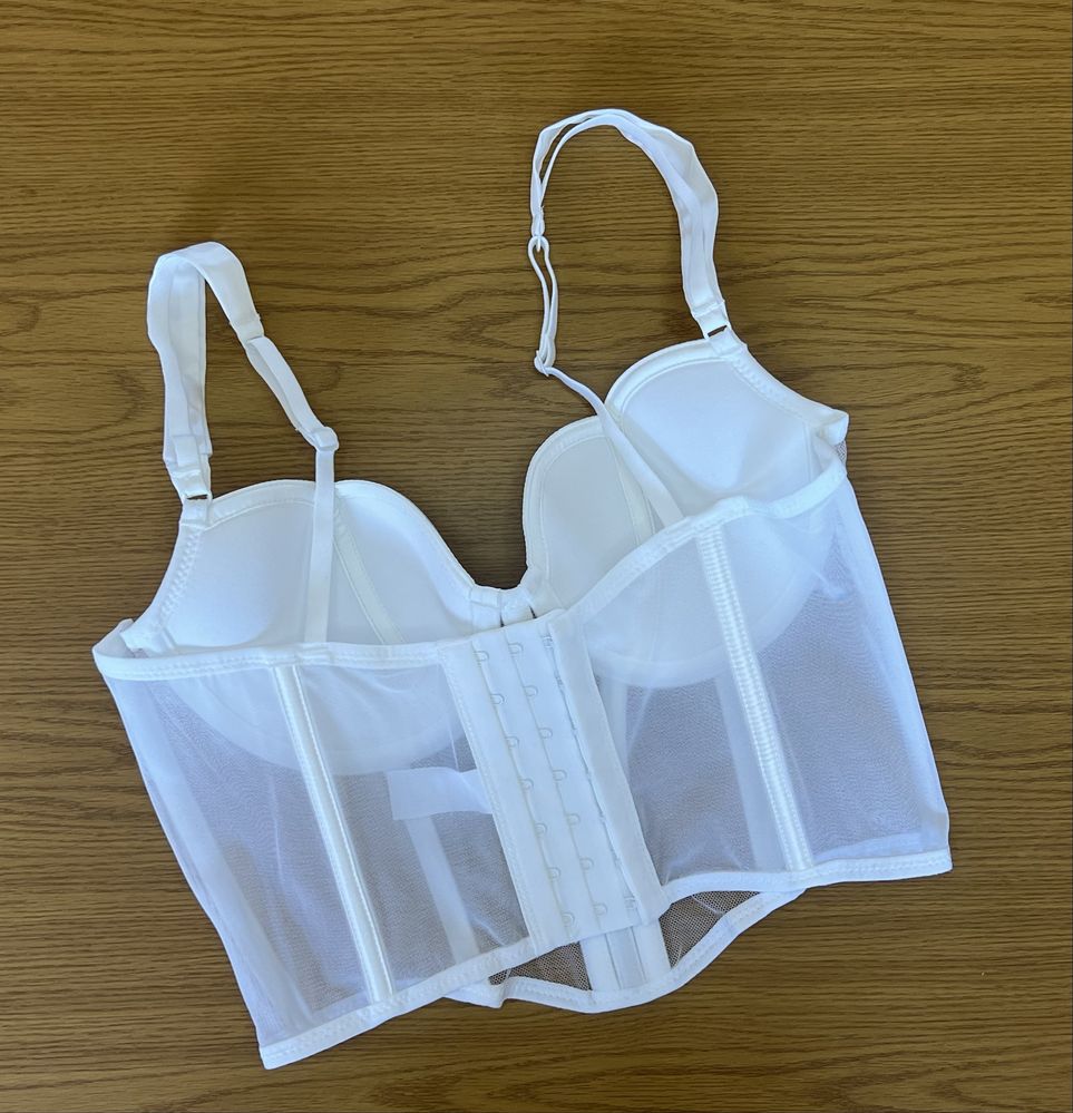топи з сіточки white top