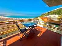Apartamento T2 Duplex Invertido, com vista mar