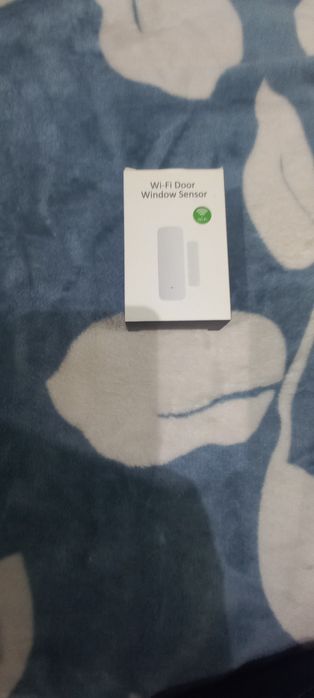 Датчик открытия дверей или окон Wi-Fi