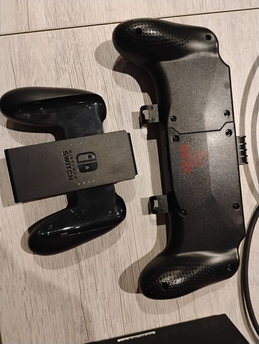 Nintendo Switch  plus gra Minecraft