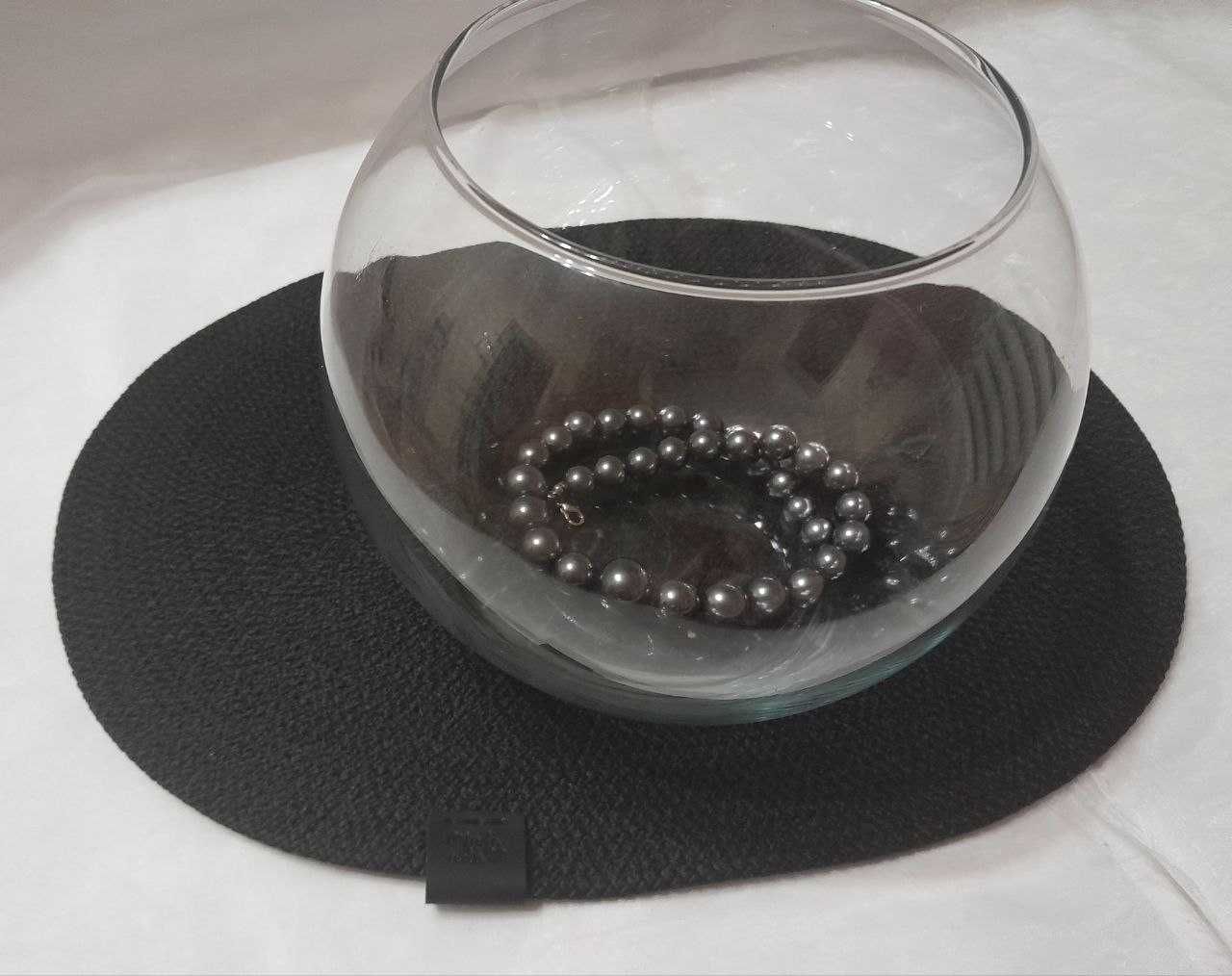 Підтарільники, килимки під посуд чорні овальні. Handmade Placemats