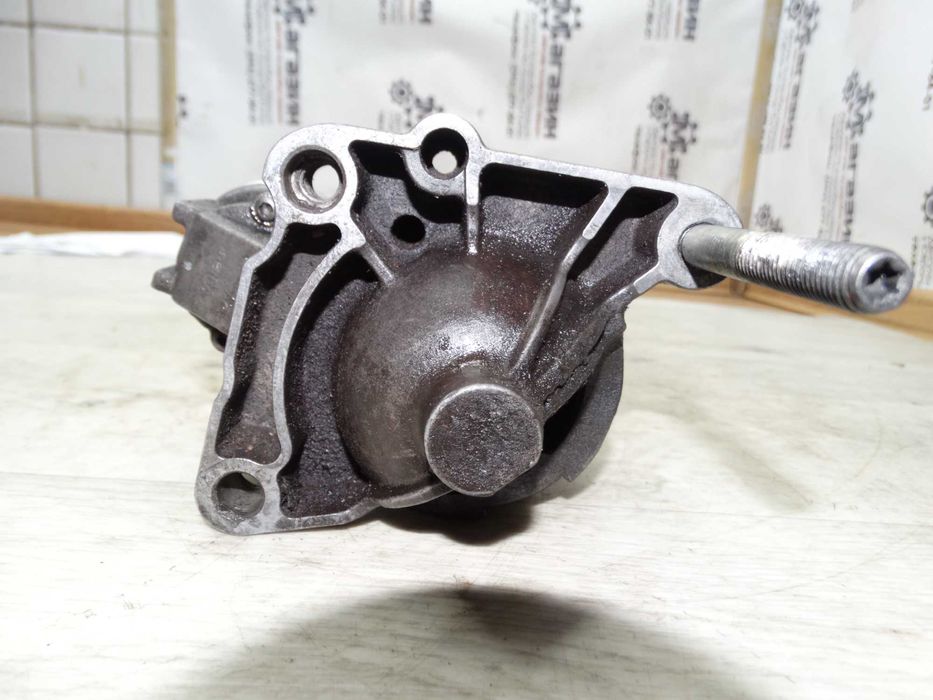 Стартер Renault Master / Opel Movano /Nissan Interstar 2.5 dci (98-10)