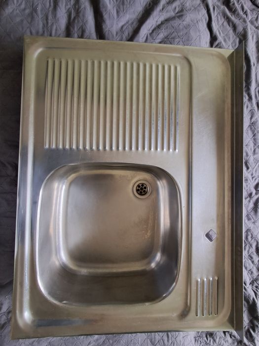 Кухонная мойка из нержавейки