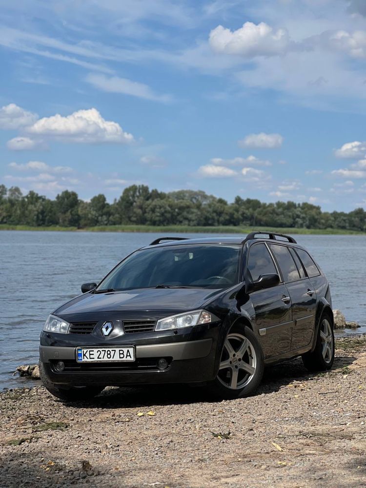 RENAULT MEGANE 2  Рено Меган 2