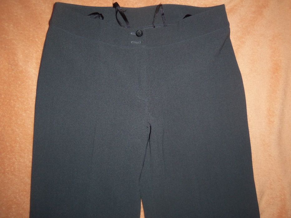 Eleganckie Spodnie z Szerokimi Nogawkami w Kant, 38