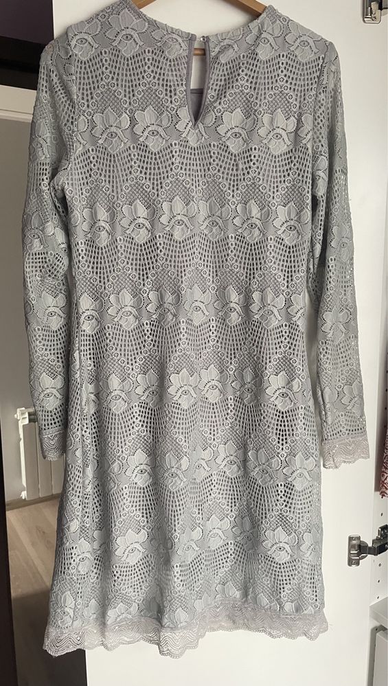 Sukienka Cream stan bdb